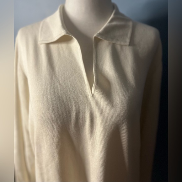 Charter Club Silk Blend Womans Sweater in Cream Color!! - Picture 2 of 11